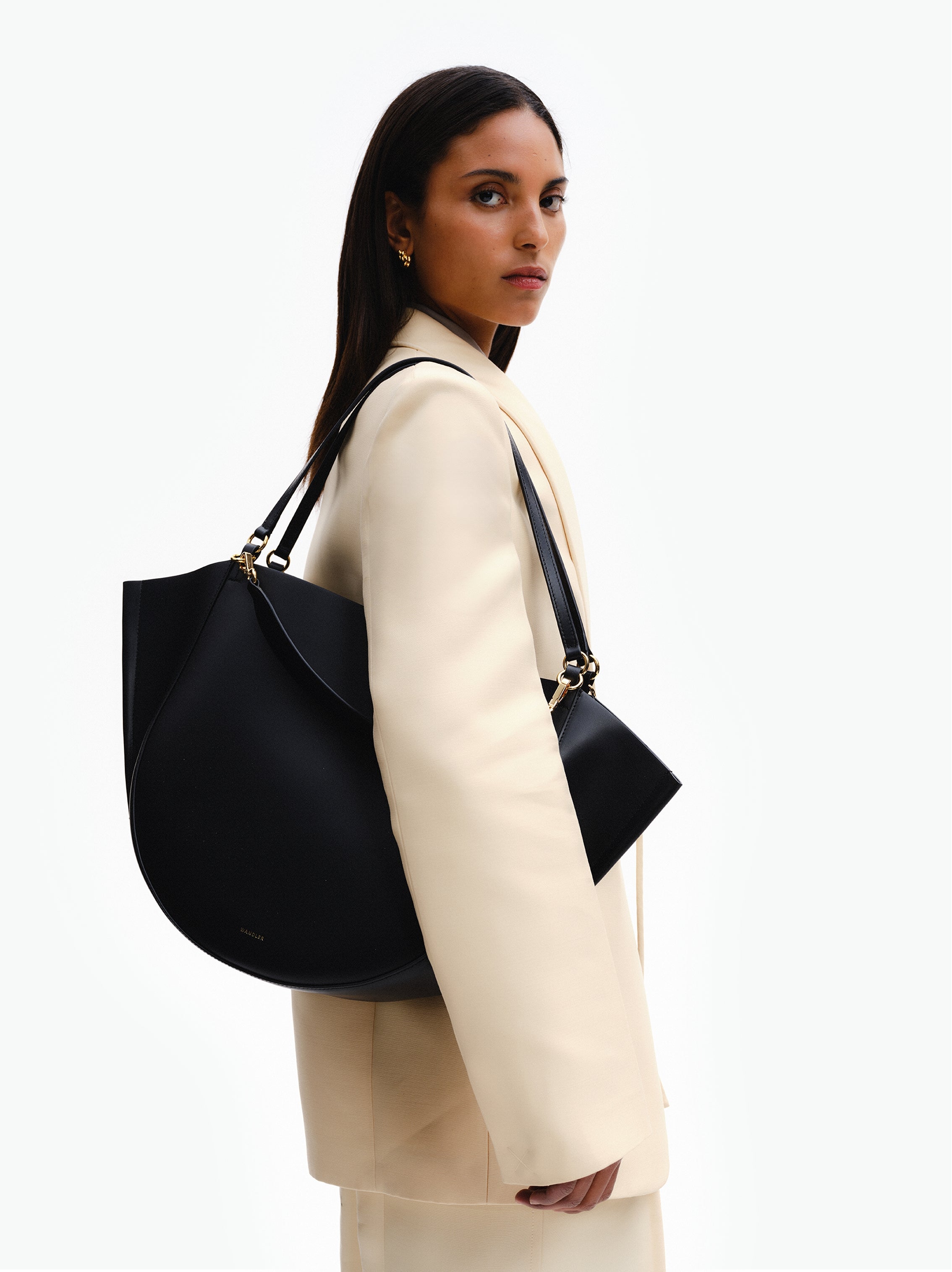 Mia Tote - Black