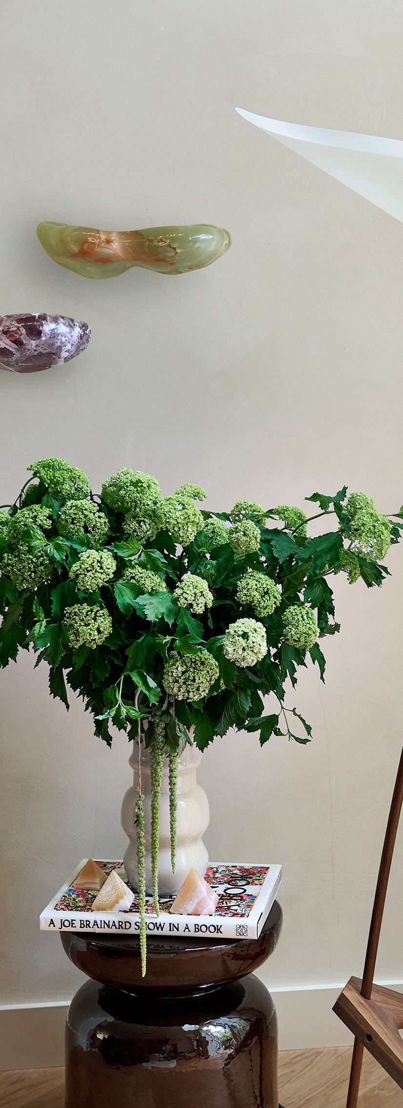 Peanut Shelf Medium - Amarena Marble