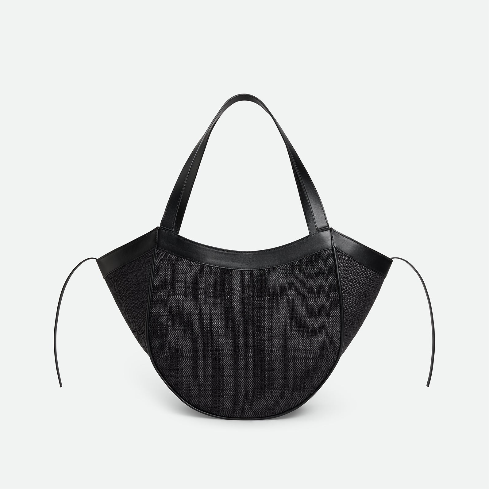 バッハ頌 Hortensia Slouch Tote - Black Raffia – Wandler.com