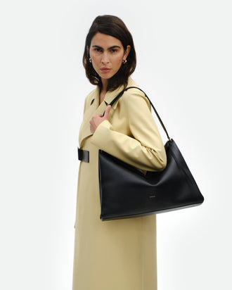 Penelope Tote - Black Crust