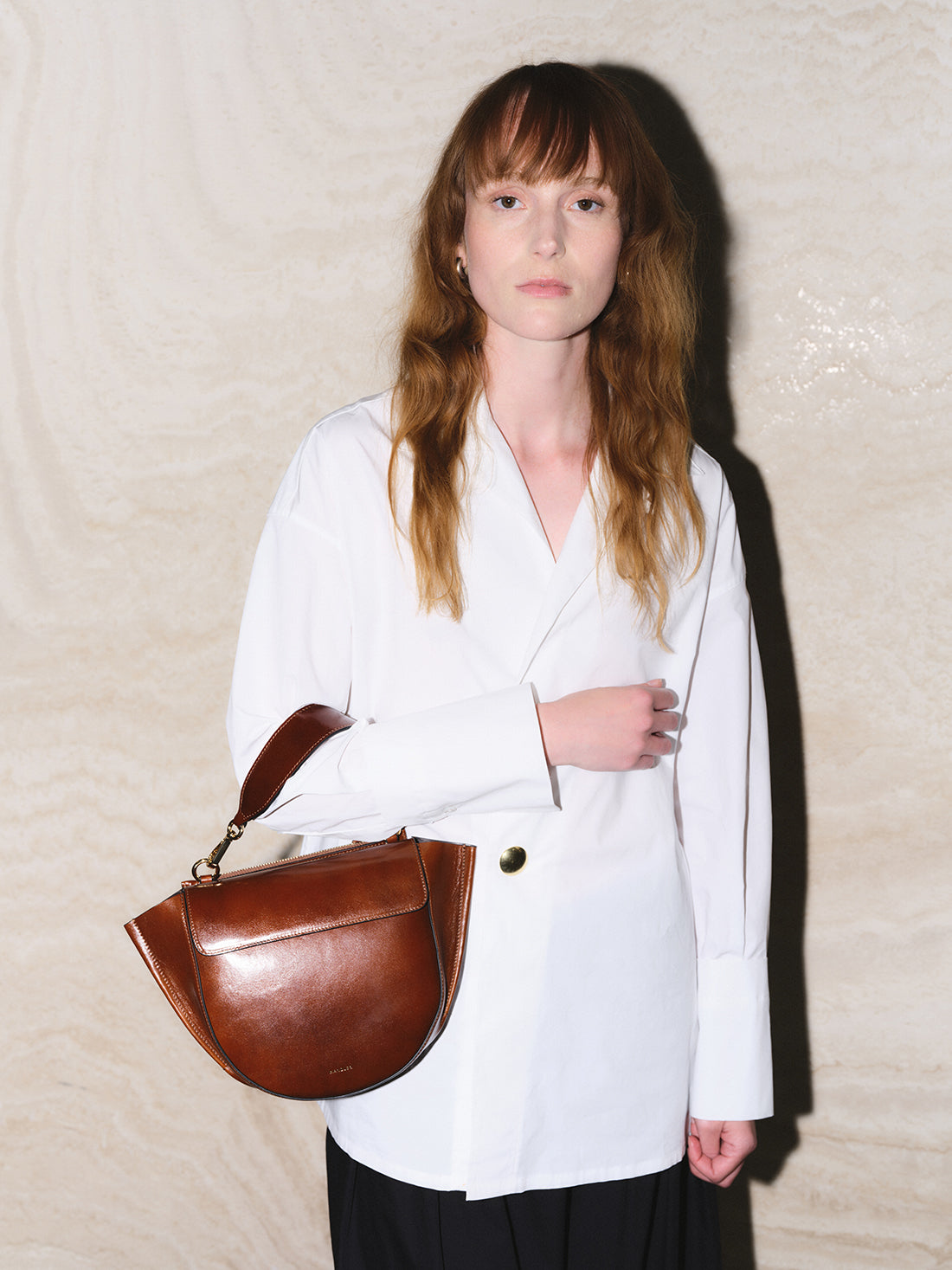 WANDLER HORTENSIA M ハンドバッグ Hortensia Bag Medium - Saddle – Wandler.com