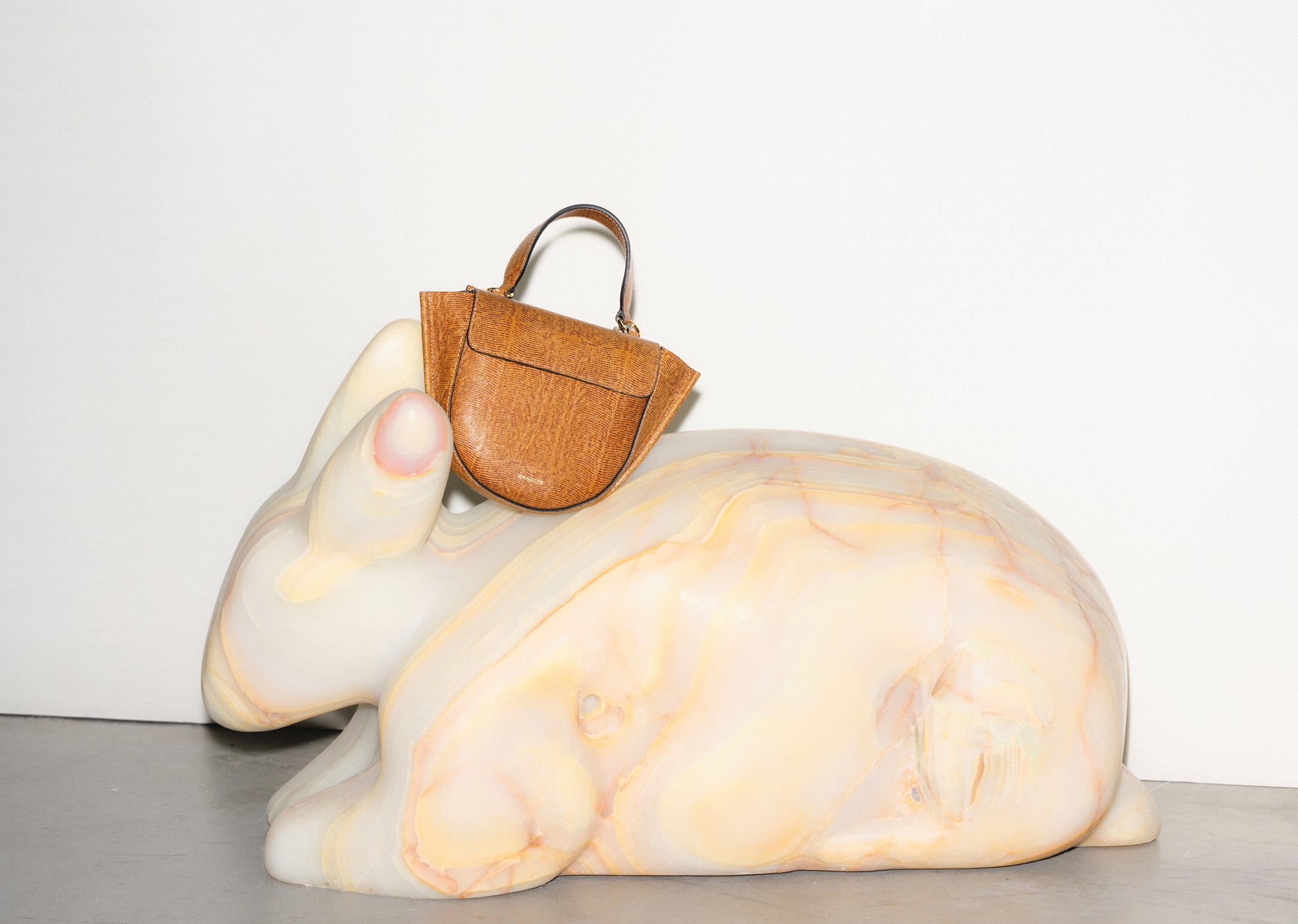 WANDLER HORTENSIA M ハンドバッグ ホルテンシア ミディアム ハンドバッグ - BLACK | 【Wandler