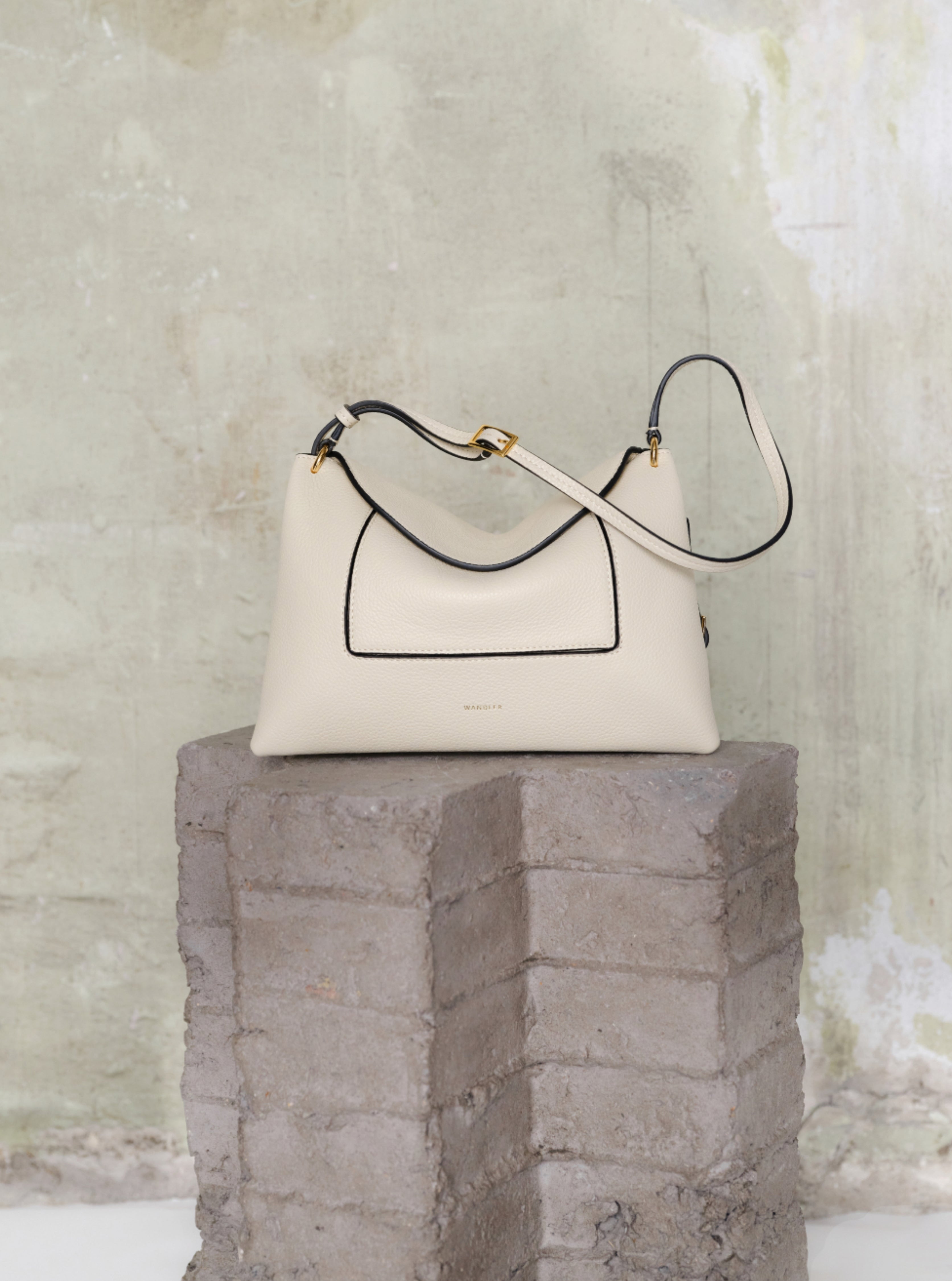 Penelope Slouch Bag - Beige Crust