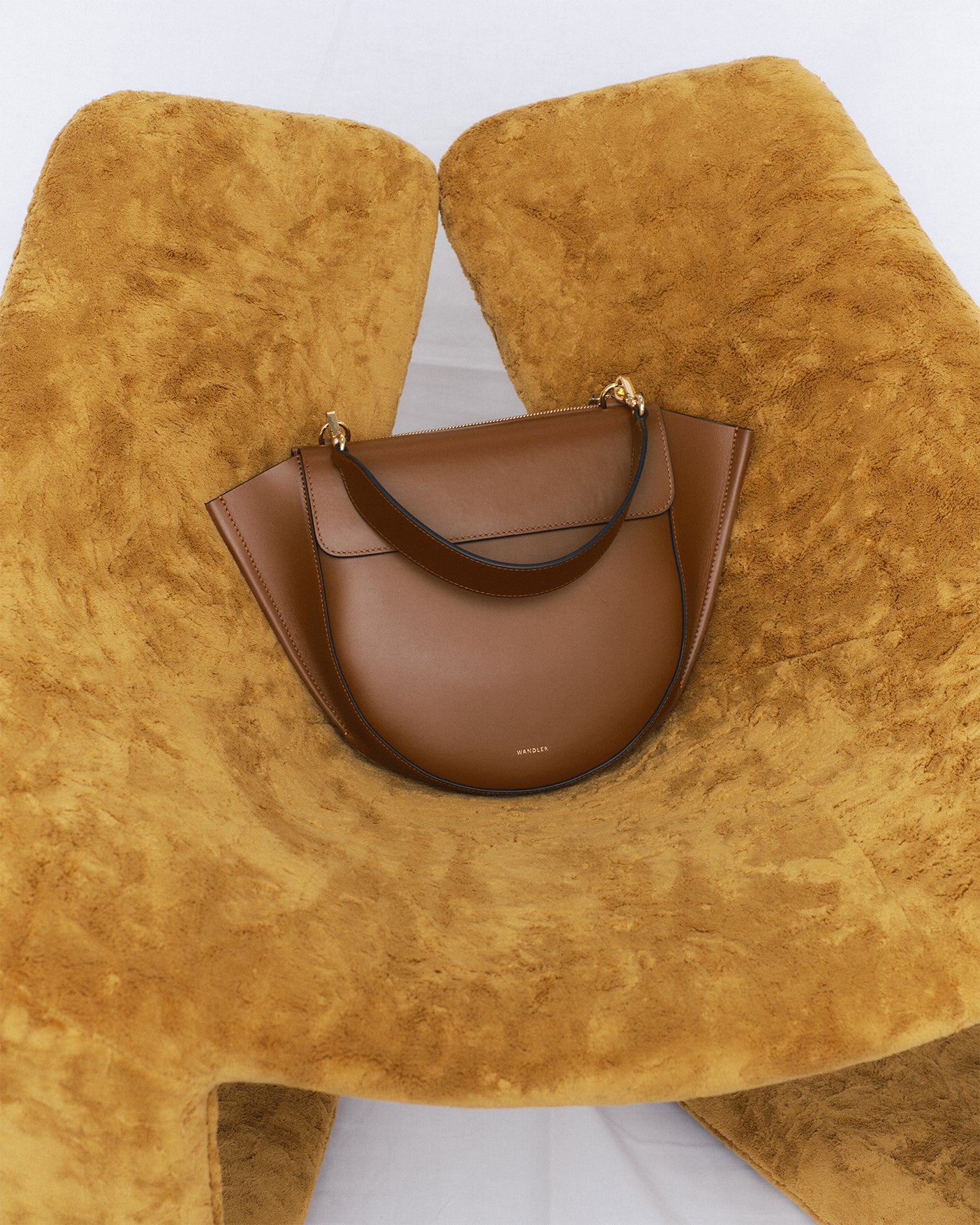 Hortensia Bag Medium - Gingerbread – Wandler.com