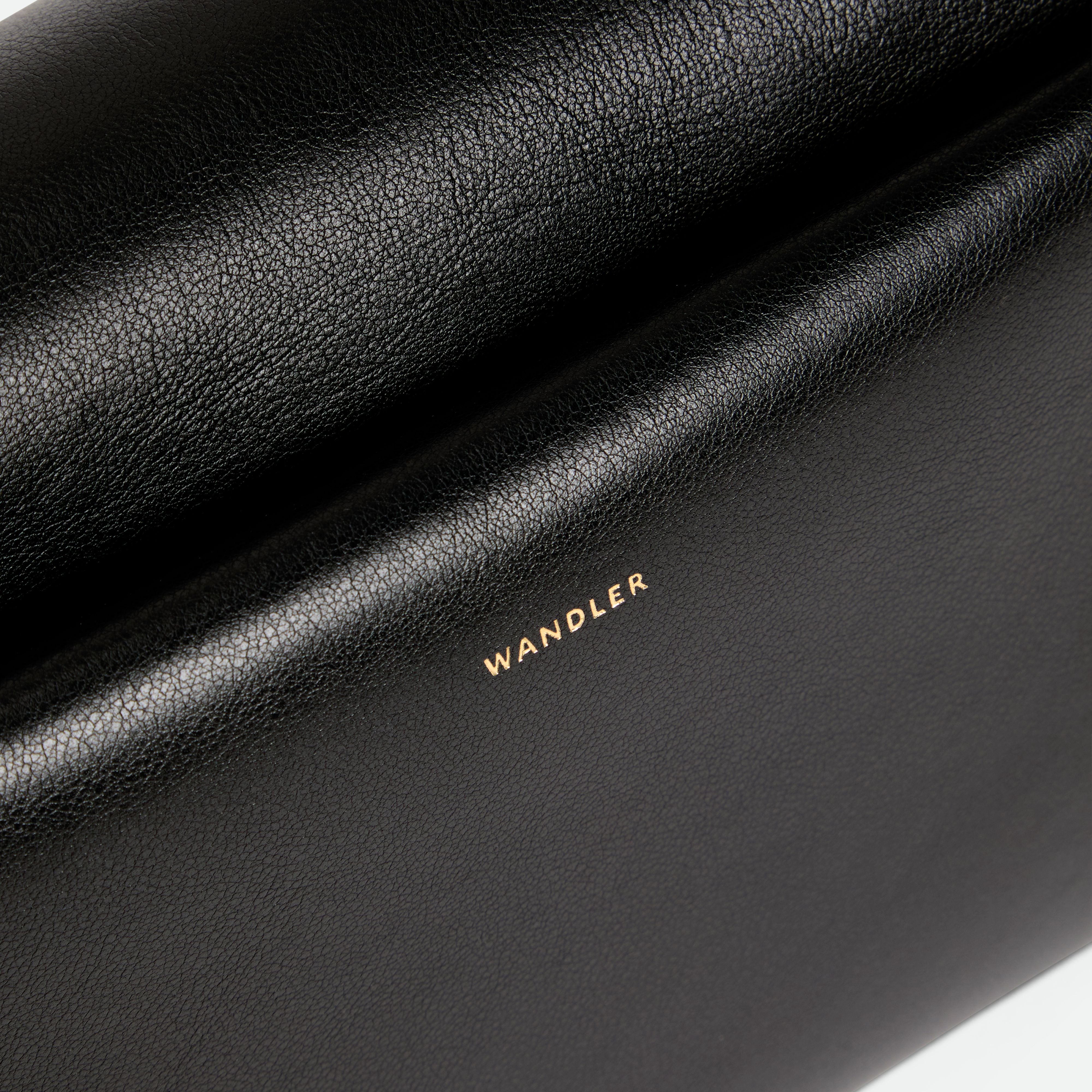 Wandler Veneto Shoulder Bag Black – Wandler.com